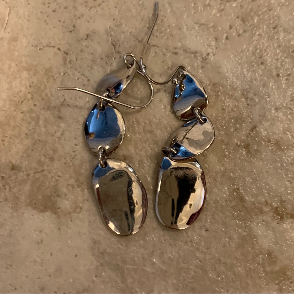 lia sophia earrings